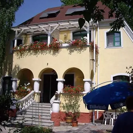 Klára